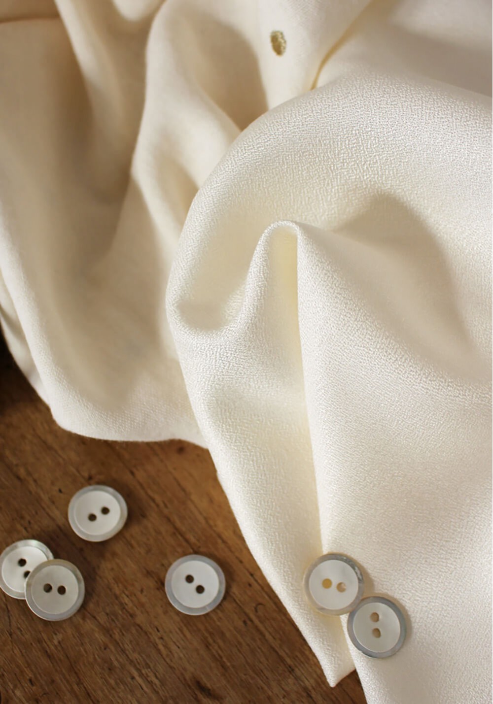 Tissu crêpe off white - Atelier Brunette
